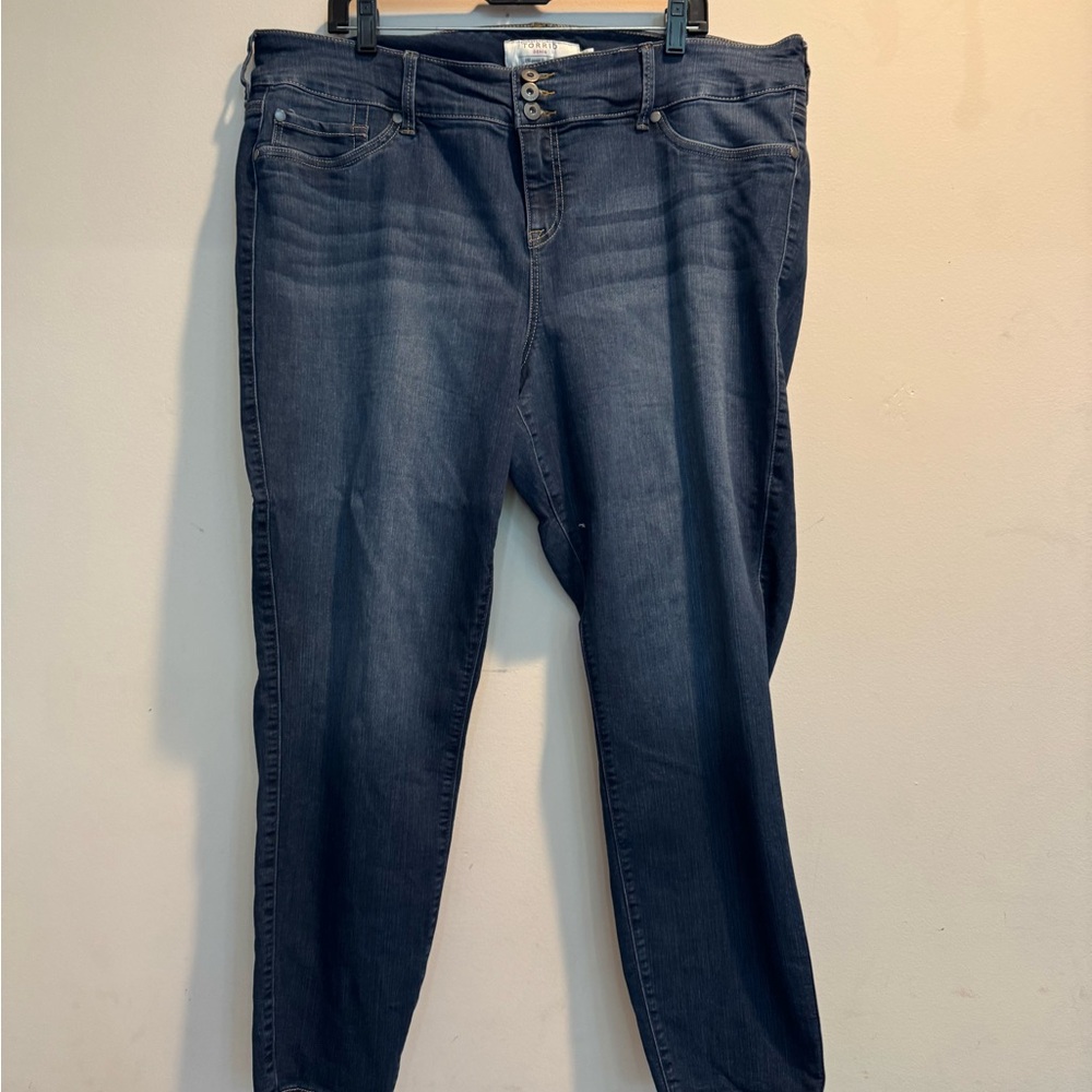 Torrid Premium Jegging size 22R
